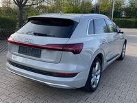 Gebraucht Audi e-tron Advanced 300 kW (408 PS) 2019 Beige SUV