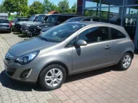 Używany Opel Corsa Innovation 95 KM (69 kW) 2013 Szary Hatchback