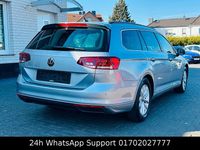 Gebraucht VW Passat Business 150 PS (110 kW) 2022 Silber Kombi