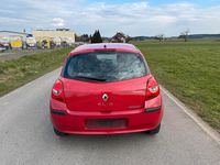 Gebraucht Renault Clio II 75 PS (55 kW) 2006 Rot Kleinwagen