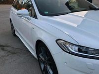 Gebraucht Ford Mondeo ST-Line 179 PS (131 kW) 2018 Weiß Kombi
