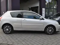 Occasion Toyota Corolla 110 ch (80 kW) 2002 Argent Citadine