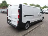 Gebraucht Renault Trafic Komfort 120 PS (88 kW) 2018 Weiß Van / Kleinbus