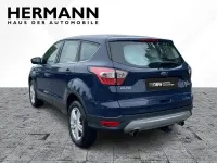 Gebraucht Ford Kuga Trend 120 PS (88 kW) 2018 Blazerblau (blau) SUV