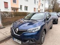 Gebraucht Renault Kadjar Bose Edition 131 PS (96 kW) 2016 Blau SUV