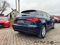 Gebraucht Audi A3 Sport 116 PS (85 kW) 2019 Kosmosblau metallic Limousine