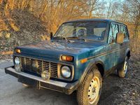Gebraucht Lada niva 83 PS (61 kW) 2008 Schwarz SUV
