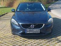 Gebraucht Volvo V40 Momentum 150 PS (110 kW) 2012 Blau Limousine