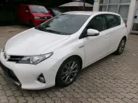 Gebraucht Toyota Auris Hybrid Edition 99 PS (72 kW) 2013 Weiß Limousine
