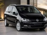 Gebraucht VW Sharan Comfortline 150 PS (110 kW) 2020 Van / Kleinbus