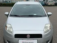 Gebraucht Fiat Grande Punto 75 PS (55 kW) 2010 Silber Kleinwagen