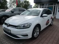 Gebraucht VW Golf VIII 150 PS (110 kW) 2020 Pure white Kombi