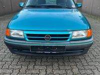 Gebraucht Opel Astra 71 PS (52 kW) 1994 Blau Kleinwagen