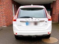 Gebraucht Volvo XC60 181 PS (133 kW) 2014 Weiß SUV