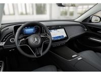 Gebraucht Mercedes E220 Avantgarde 197 PS (144 kW) 2024 Silber Kombi