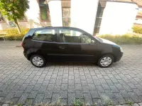 Gebraucht VW Polo 60 PS (44 kW) 2009 Schwarz Kleinwagen