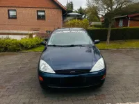 Gebraucht Ford Focus 80 PS (58 kW) 2000 Blau Kombi
