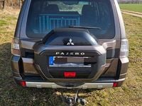 Gebraucht Mitsubishi Pajero Top 190 PS (139 kW) 2016 Braun SUV