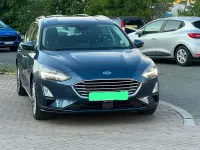 Gebraucht Ford Focus Titanium 120 PS (88 kW) 2020 Blau Kombi
