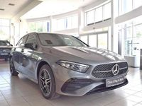 Gebraucht Mercedes A250 AMG line 163 PS (119 kW) 2024 Mountaingrau met Kleinwagen