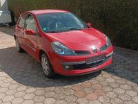 Gebraucht Renault Clio III 75 PS (55 kW) 2008 Rot Kleinwagen