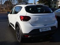 Gebraucht Dacia Sandero Expression 91 PS (66 kW) 2024 Weiß Kleinwagen