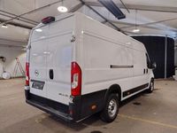 Gebraucht Opel Movano 140 PS (102 kW) 2024 Weiß Van