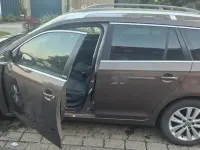 Usata VW Golf VI Style 105 CV (77 kW) 2011 Marrone Utilitaria