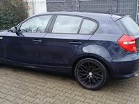Gebraucht BMW 116 122 PS (89 kW) 2008 Blau Kleinwagen