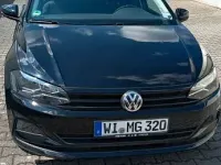 Gebraucht VW Polo Trendline 65 PS (47 kW) 2018 Schwarz Kleinwagen