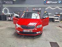 Gebraucht Skoda Octavia 150 PS (110 kW) 2016 Rot Kleinwagen
