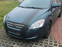 Gebraucht Kia Ceed 97 PS (71 kW) 2008 Kleinwagen