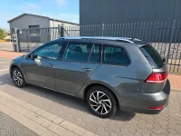 Gebraucht VW Golf VII Edition 116 PS (85 kW) 2018 Grau Kombi