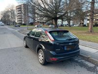 Second-hand Ford Focus 101 CP (74 kW) 2008 Negru Berlinǎ