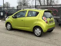 Używany Chevrolet Spark LS 82 KM (60 kW) 2011 Zielony Hatchback