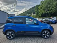 Neu Fiat Panda Cross Cross 65 PS (47 kW) 2026 Blau Kleinwagen