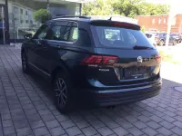 Gebraucht VW Tiguan Comfortline 125 PS (91 kW) 2017 Grün SUV