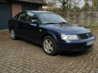 Gebraucht VW Passat 193 PS (141 kW) 1999 Blau Limousine