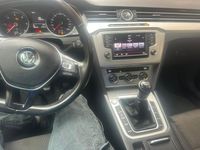 Gebraucht VW Passat 150 PS (110 kW) 2015 Schwarz Limousine