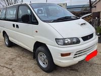 Occasion Mitsubishi Space Gear 99 ch (72 kW) 2001 Blanc Monospace