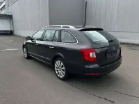 Gebraucht Skoda Superb Elegance 140 PS (102 kW) 2010 Mocca braun metallic Kombi