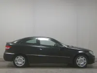 Gebraucht Mercedes CLC180 143 PS (105 kW) 2009 Obsidianschwarz metalliclack Coupé