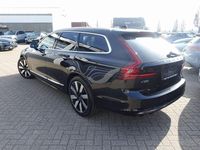 Gebraucht Volvo V90 Plus 398 PS (292 kW) 2025 Onyx black Kombi