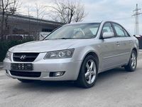 Gebraucht Hyundai Sonata 140 PS (102 kW) 2008 Silber Limousine