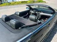 Używany BMW 320 170 KM (125 kW) 2003 Czarny Kabriolet
