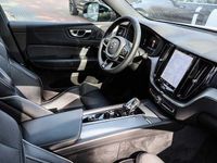 Gebraucht Volvo XC60 Plus 349 PS (256 kW) 2023 Weiß SUV