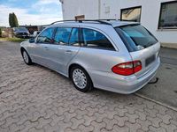 Gebraucht Mercedes E220 Avantgarde 170 PS (125 kW) 2006 Silber Kombi