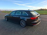 Gebraucht Audi A4 S-Line 190 PS (139 kW) 2019 Schwarz Kombi