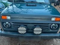 Gebraucht Lada niva 82 PS (60 kW) 2010 Grün SUV