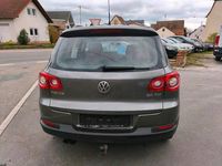 Gebraucht VW Tiguan 140 PS (102 kW) 2008 Grau SUV